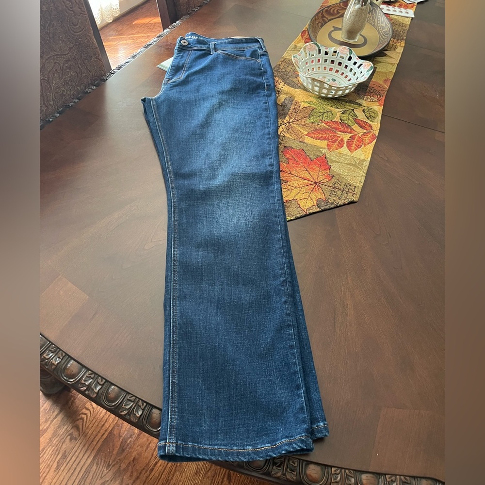 American Rag Jeans NWT - Picture 3 of 8